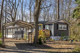 75070 Marie Dr, Lawton, MI 49065 - Photo 2
