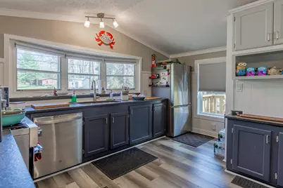 75070 Marie Drive, Lawton, MI 49065 - Photo 12