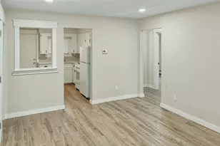 813 Carrier Creek Blvd NE, Grand Rapids, MI 49503 - Photo 20