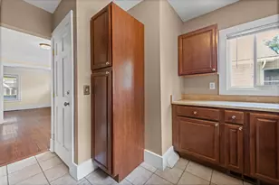217 E Drayton St, Ferndale, MI 48220 - Photo 4