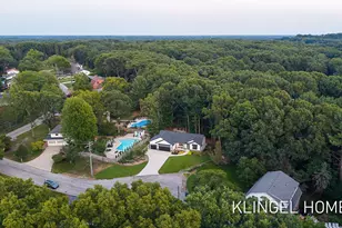 3946 Easthill Ct, Norton Shores, MI 49441 - Photo 44