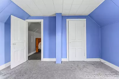186 W 8th Street, Holland, MI 49423 - Photo 34