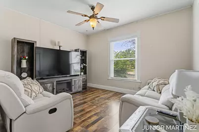 186 W 8th Street, Holland, MI 49423 - Photo 14