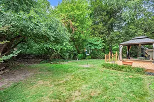 209 Cherry Hill St, Kalamazoo, MI 49006 - Photo 20