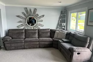 1210 N Eagle Lake Dr, Kalamazoo, MI 49009 - Photo 6