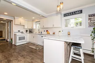 1210 N Eagle Lake Dr, Kalamazoo, MI 49009 - Photo 16