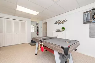 1210 N Eagle Lake Dr, Kalamazoo, MI 49009 - Photo 18