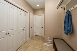 2400 Bay Pointe Dr, Saint Joseph, MI 49085 - Photo 30