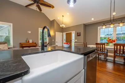 2400 Bay Pointe Drive, Saint Joseph, MI 49085 - Photo 12