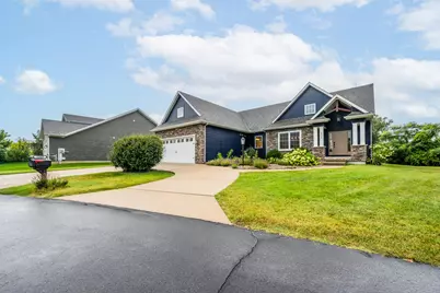 2400 Bay Pointe Drive, Saint Joseph, MI 49085 - Photo 4