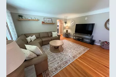 8908 Fox Avenue, Allen Park, MI 48101 - Photo 4