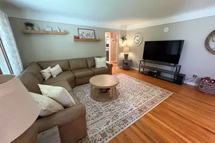 8908 Fox Ave, Allen Park, MI 48101 - Photo 4
