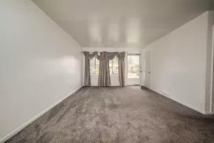 982 Desoto Ave, Ypsilanti, MI 48198 - Photo 6