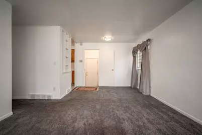 982 Desoto Avenue, Ypsilanti, MI 48198 - Photo 8