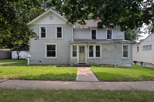 514 Howard St, Niles, MI 49120 - Photo 1