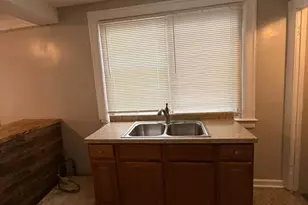 16584 Blackstone St, Detroit, MI 48219 - Photo 12