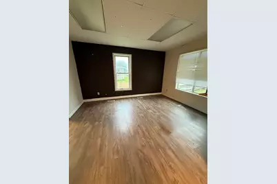 2339 E Montgomery Road, Hillsdale, MI 49242 - Photo 8