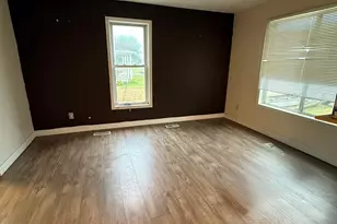 2339 E Montgomery Rd, Hillsdale, MI 49242 - Photo 8