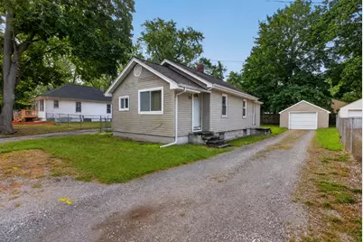 821 Grant Street, Jackson, MI 49203 - Photo 1