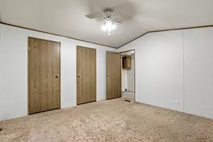 1046 Vallado Dr, Lake Isabella, MI 48893 - Photo 18