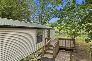 1046 Vallado Dr, Lake Isabella, MI 48893 - Photo 22