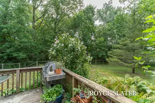 1310 Spaulding Ave SE, Grand Rapids, MI 49546 - Photo 38
