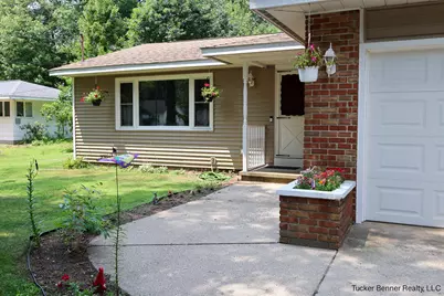 37 S Bear Lake Road, Muskegon, MI 49445 - Photo 4