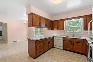 6125 Enola Ave, Kalamazoo, MI 49048 - Photo 4