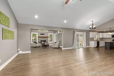 6587 Alward Drive, Hudsonville, MI 49426 - Photo 4