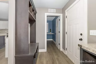 6587 Alward Drive, Hudsonville, MI 49426 - Photo 12