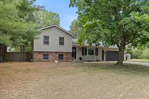 4143 Dennis Ct, Hudsonville, MI 49426 - Photo 2