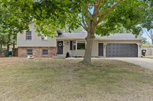 4143 Dennis Ct, Hudsonville, MI 49426 - Photo 1