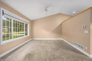 11108 Creekside Dr, Allendale, MI 49401 - Photo 4