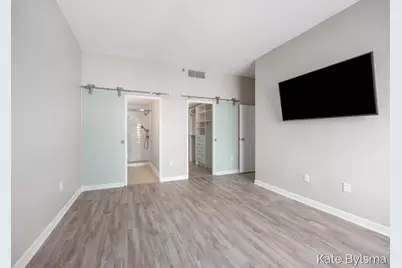 118 Campau Circle NW, Grand Rapids, MI 49503 - Photo 24