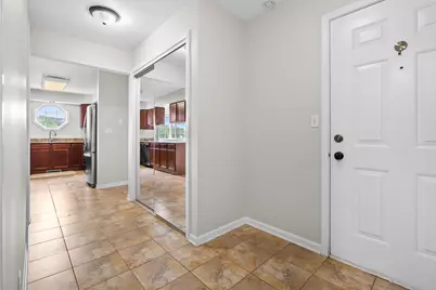4128 W Centre Avenue #205, Portage, MI 49024 - Photo 2