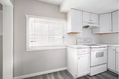 108 N Disbrow Street, Cassopolis, MI 49031 - Photo 8