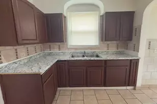 11545 Kenmoor St, Detroit, MI 48205 - Photo 8
