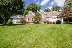 2159 Alpine Ct, Stevensville, MI 49127 - Photo 2