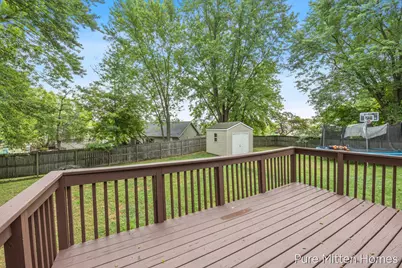 9088 Summit Avenue NE, Rockford, MI 49341 - Photo 18
