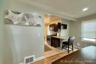 833 Aldon St SW, Wyoming, MI 49509 - Photo 6
