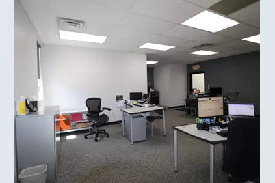 4651 W Dickman Road, Battle Creek, MI 49037 - Photo 10