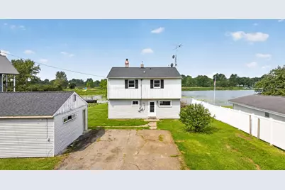 1040 Echo Beach Drive, Jackson, MI 49203 - Photo 2