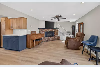 1040 Echo Beach Drive, Jackson, MI 49203 - Photo 6