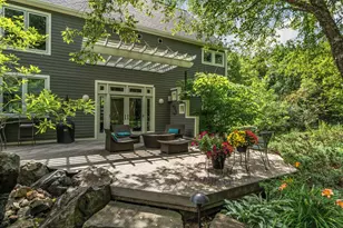 2529 Thornapple Dr, Ann Arbor, MI 48103 - Photo 8
