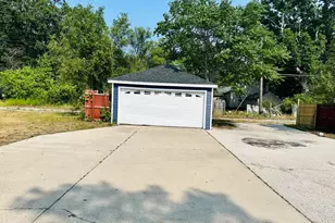 2174 S Getty St, Muskegon, MI 49444 - Photo 4