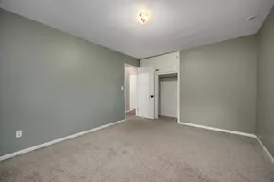 4790 Belzair Dr, Troy, MI 48085 - Photo 18