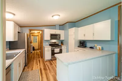 2122 Maple Lane, Hastings, MI 49058 - Photo 12