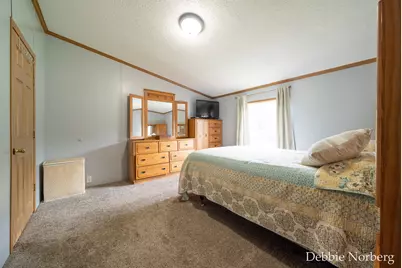 2122 Maple Lane, Hastings, MI 49058 - Photo 18