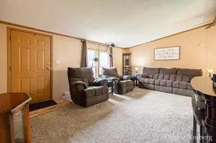 2122 Maple Ln, Hastings, MI 49058 - Photo 6