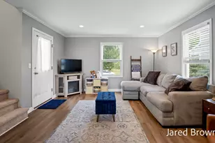 3321 Ridgemont Ct, Zeeland, MI 49464 - Photo 4